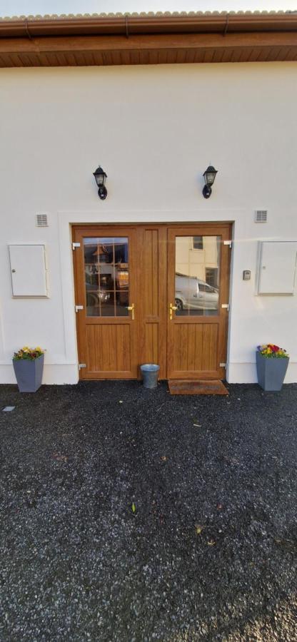 Apple Lodge Apartment Forkhill المظهر الخارجي الصورة